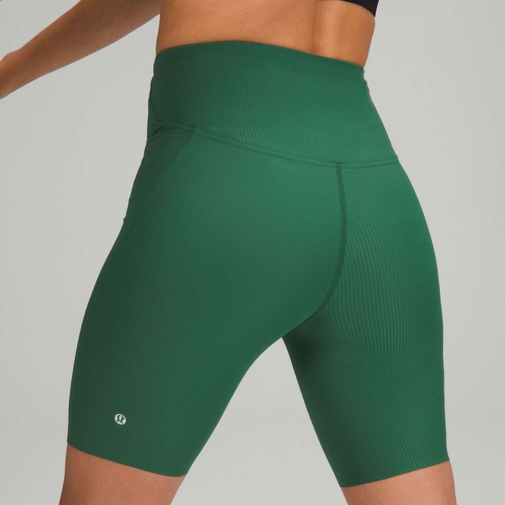 lululemon athletica Base Pace High-Rise Ribbed Nulux Bike Shorts Everglade Green